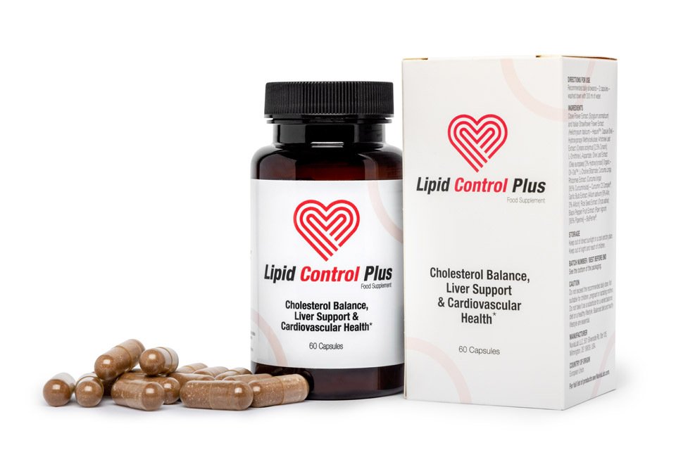 cápsulas, bote y caja blanca con letras negras y rojas, corazon rojo 