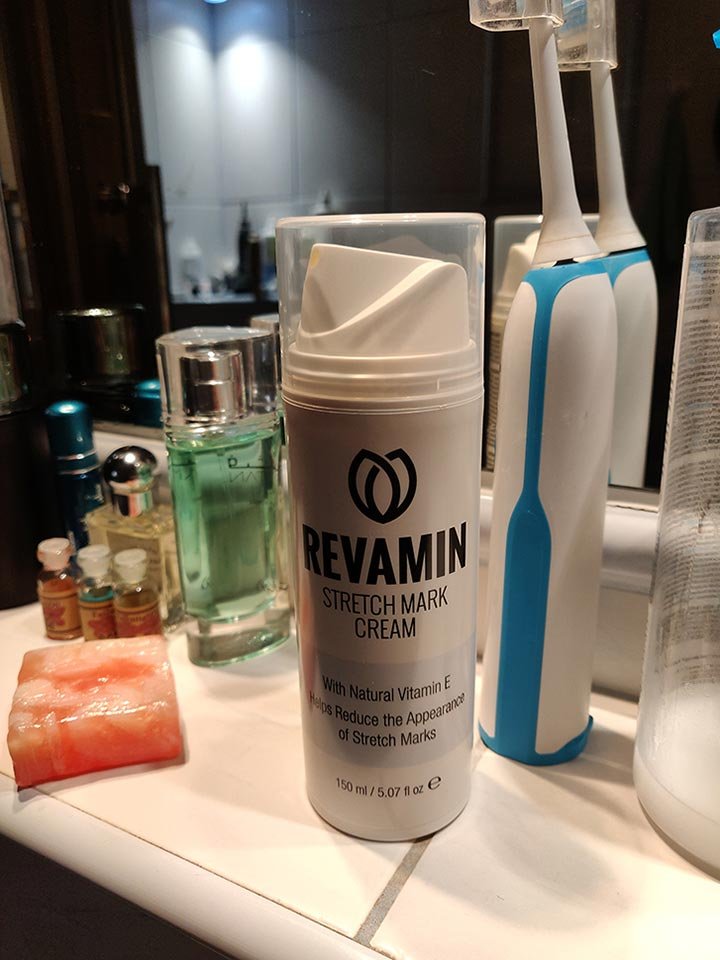 Revamin Stretch Mark AM2